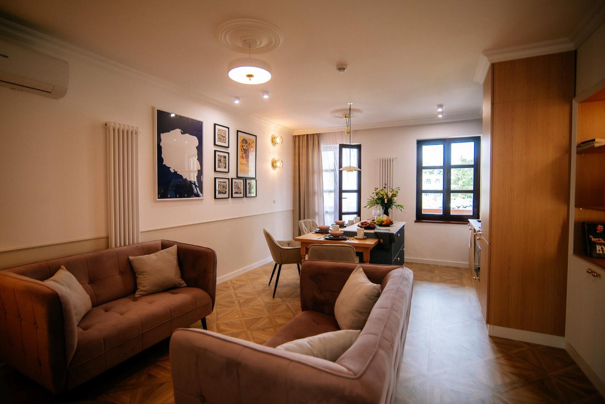 Apartamenty Chopina Stare Miasto Zamosc, Apartamenty Dwuosobowe, Apartamenty Czteroosobowe Z Prywatna Sauna Екстериор снимка